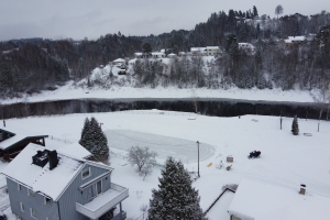 Skøytebanen er måkt