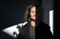 – Bestefaren min ble drept i Auschwitz fordi han var jøde – før Israel fantes. Det er akkurat som jeg bærer med meg frykten, sier Beate Esthersdatter Myrvold.