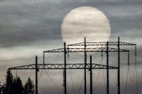 Nettselskapene skyldte norske strømkunder over 1,7 milliarder kroner ved utgangen av 2020.