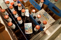 Ringnes tilbakekaller julebrus på glassflaske etter funn av skader i flaskemunningen på enkelte flasker. De trekker derfor tilbake alt for å være føre-var. De rekker ikke å lage nye til jul.