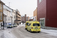 Flere politibiler og ambulanser rykket ut