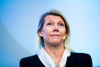 Konsernsjef Kjerstin R. Braathen i DNB understreker at de tar kritikken alvorlig.