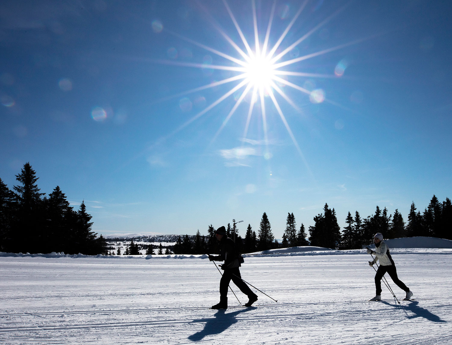 Skiløyper er for skiløpere, fastslår kommuneledelsen i Östersund og vil forby fotgjengere i de kommunale skiløypene.